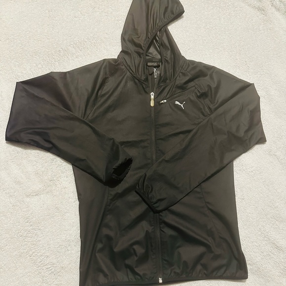 Puma Windbreaker - Picture 1 of 1